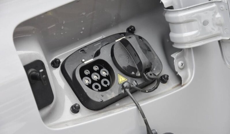 
								2025 Changan Hunter Plug AWD full									