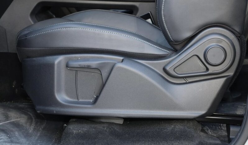 
								2025 Changan Hunter Plug AWD full									