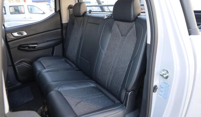 
								2025 Changan Hunter Plug AWD full									