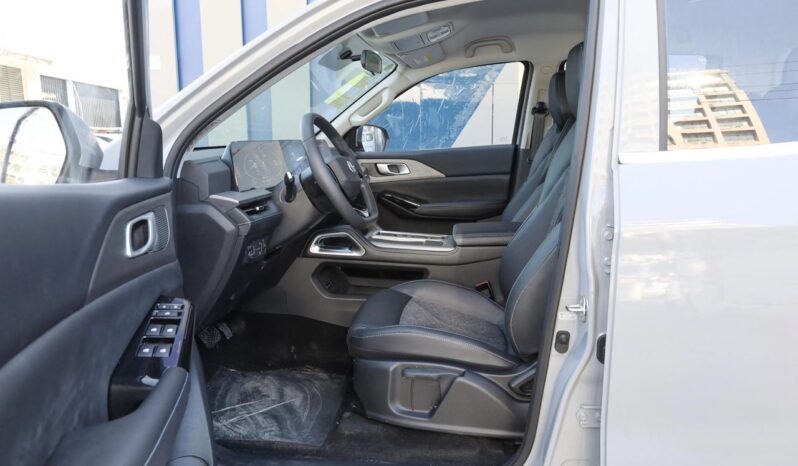 
								2025 Changan Hunter Plug AWD full									